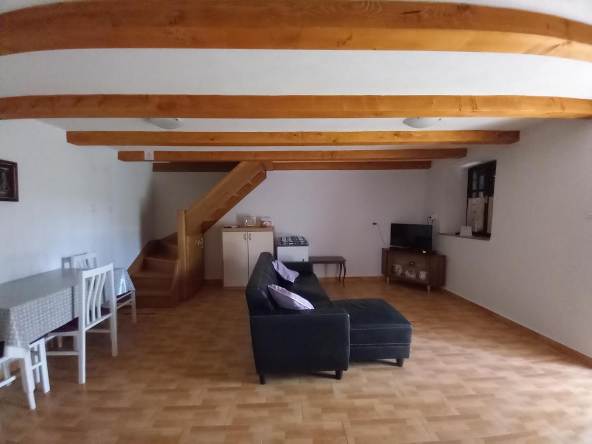 Holiday Home Loznati Cres Εξωτερικό φωτογραφία